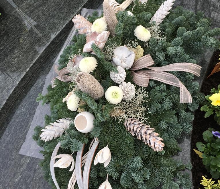 Arrangements für Allerheiligen und Allerseelen